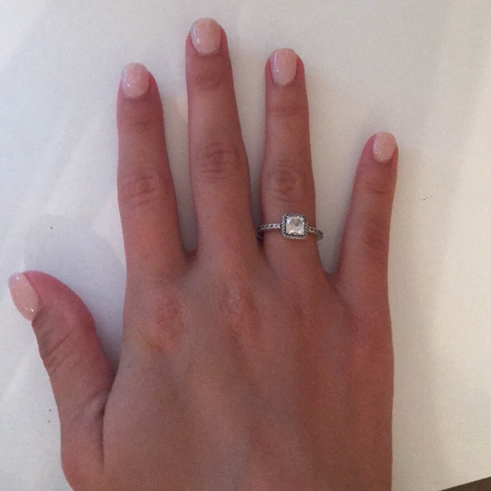 Silver Timeless Elegance ring from Pandora Size 5